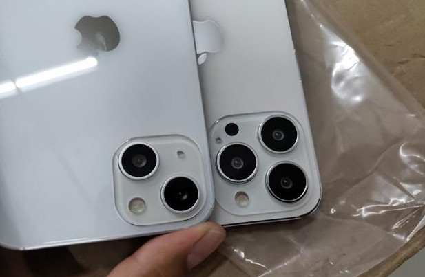 商都苹果手机维修分享iPhone 13‌机模长什么样 